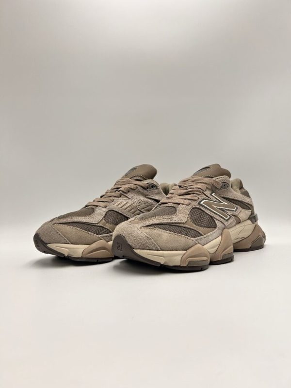NB 9060 'Mushroom Brown'